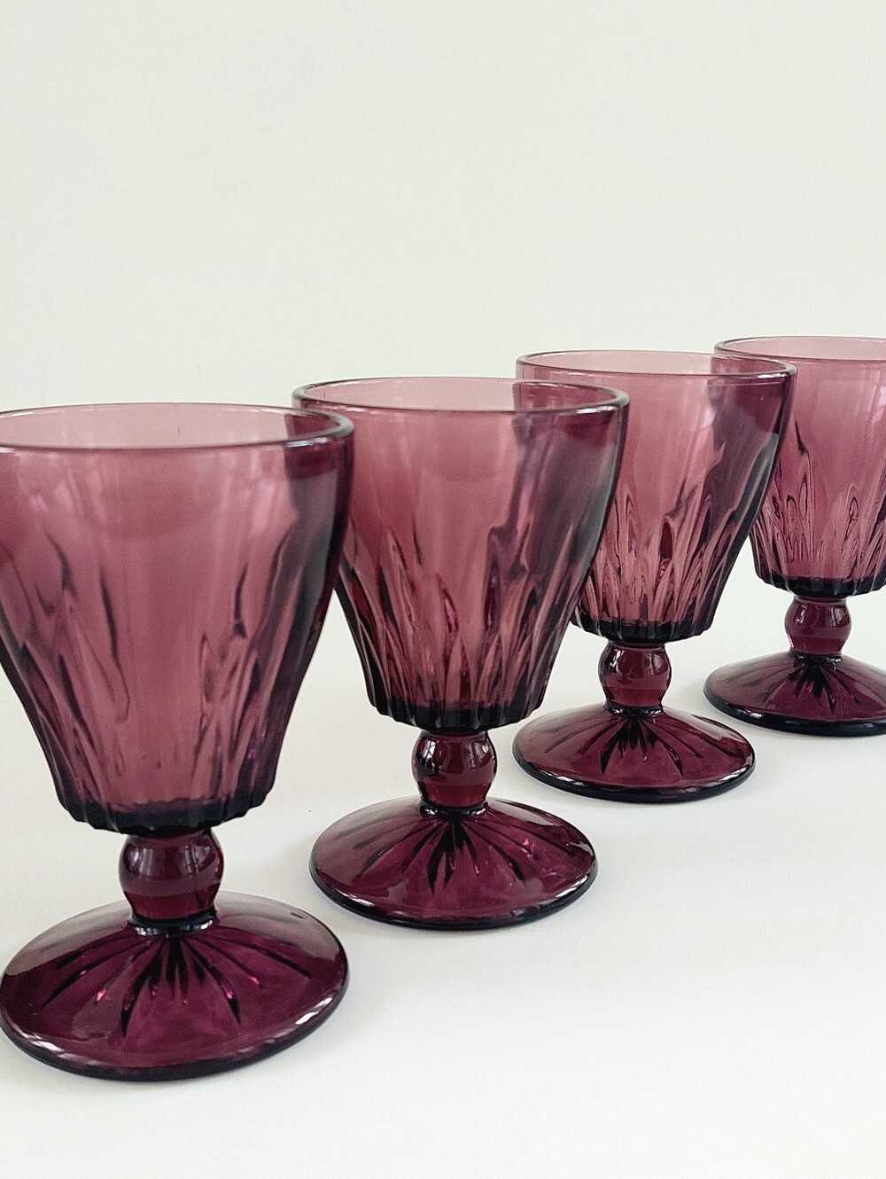 Set of 4 MCM Hazel Atlas Moroccan Amethyst 4oz Wine Goblets